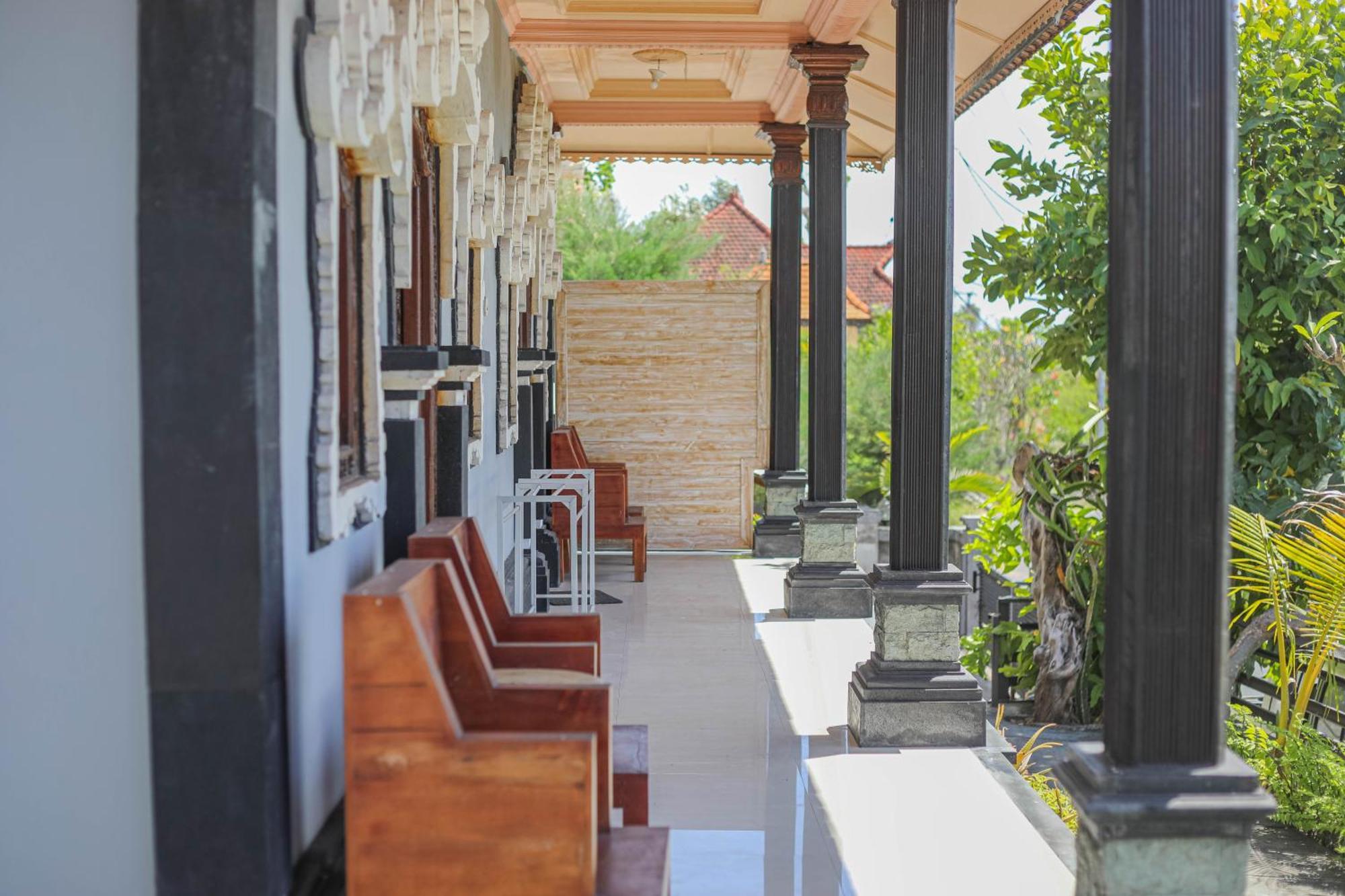 Manta Cottages With Sea View Batununggul Екстер'єр фото