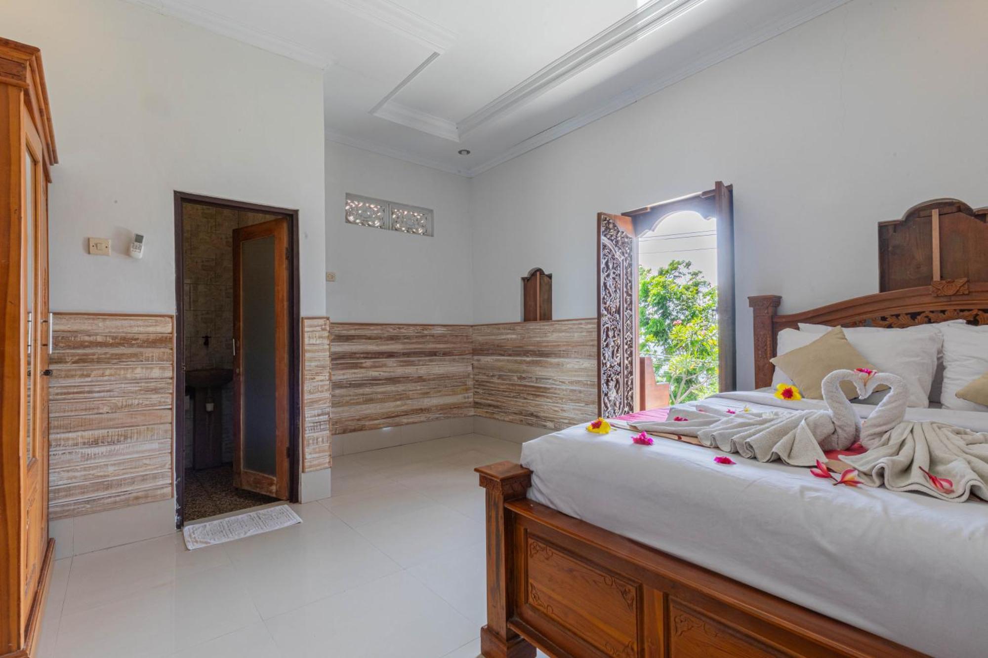 Manta Cottages With Sea View Batununggul Екстер'єр фото