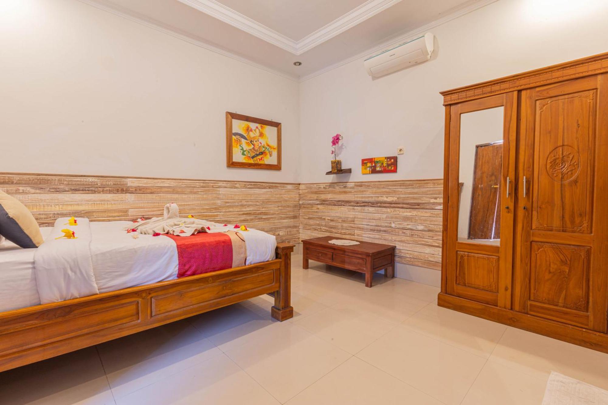 Manta Cottages With Sea View Batununggul Екстер'єр фото