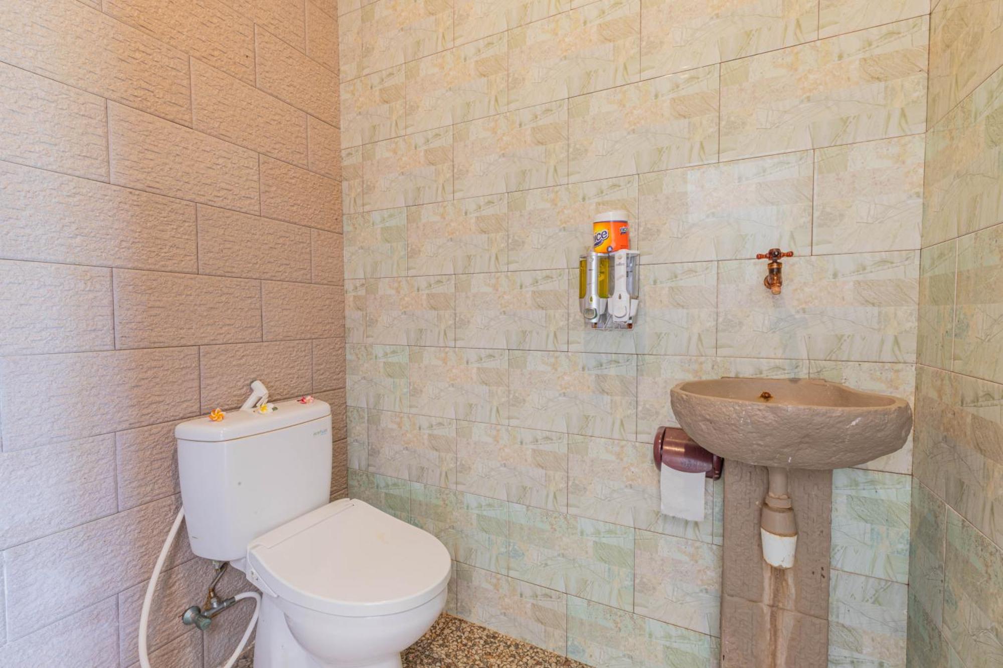 Manta Cottages With Sea View Batununggul Екстер'єр фото