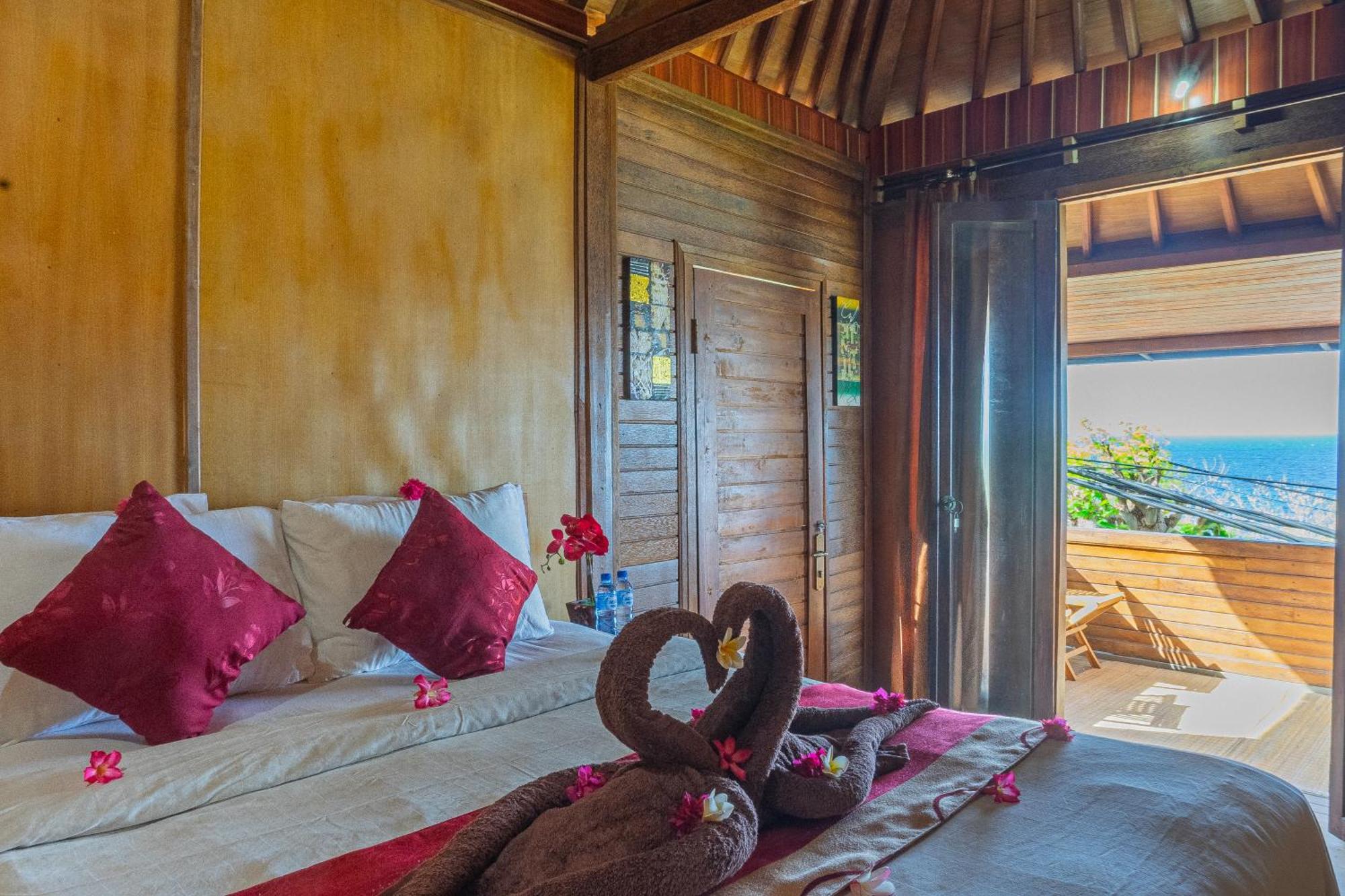 Manta Cottages With Sea View Batununggul Екстер'єр фото